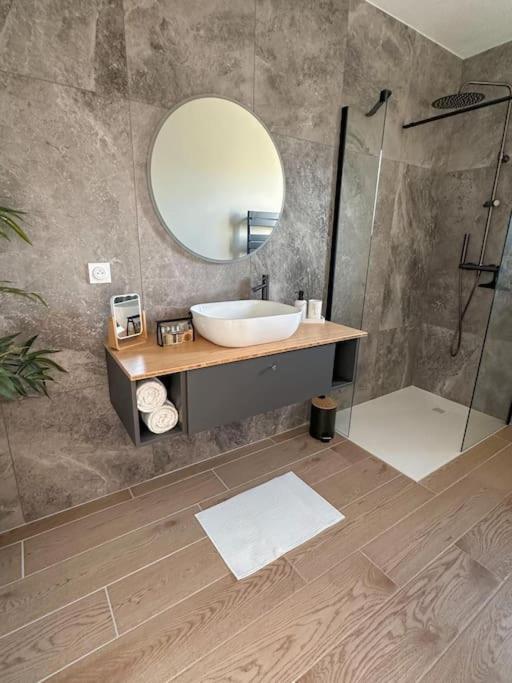 Studio Independant Marigny-Saint-Marcel Extérieur photo
